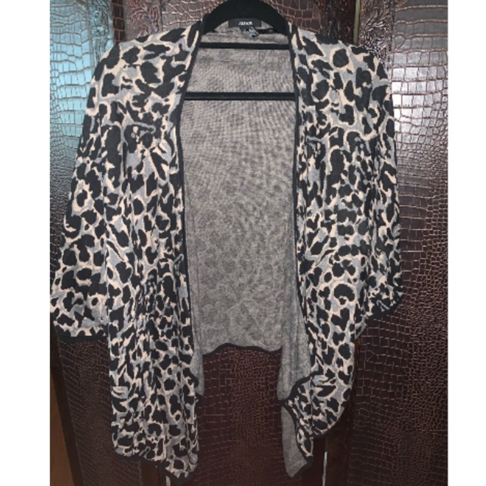 Alfani cheetah print cardigan